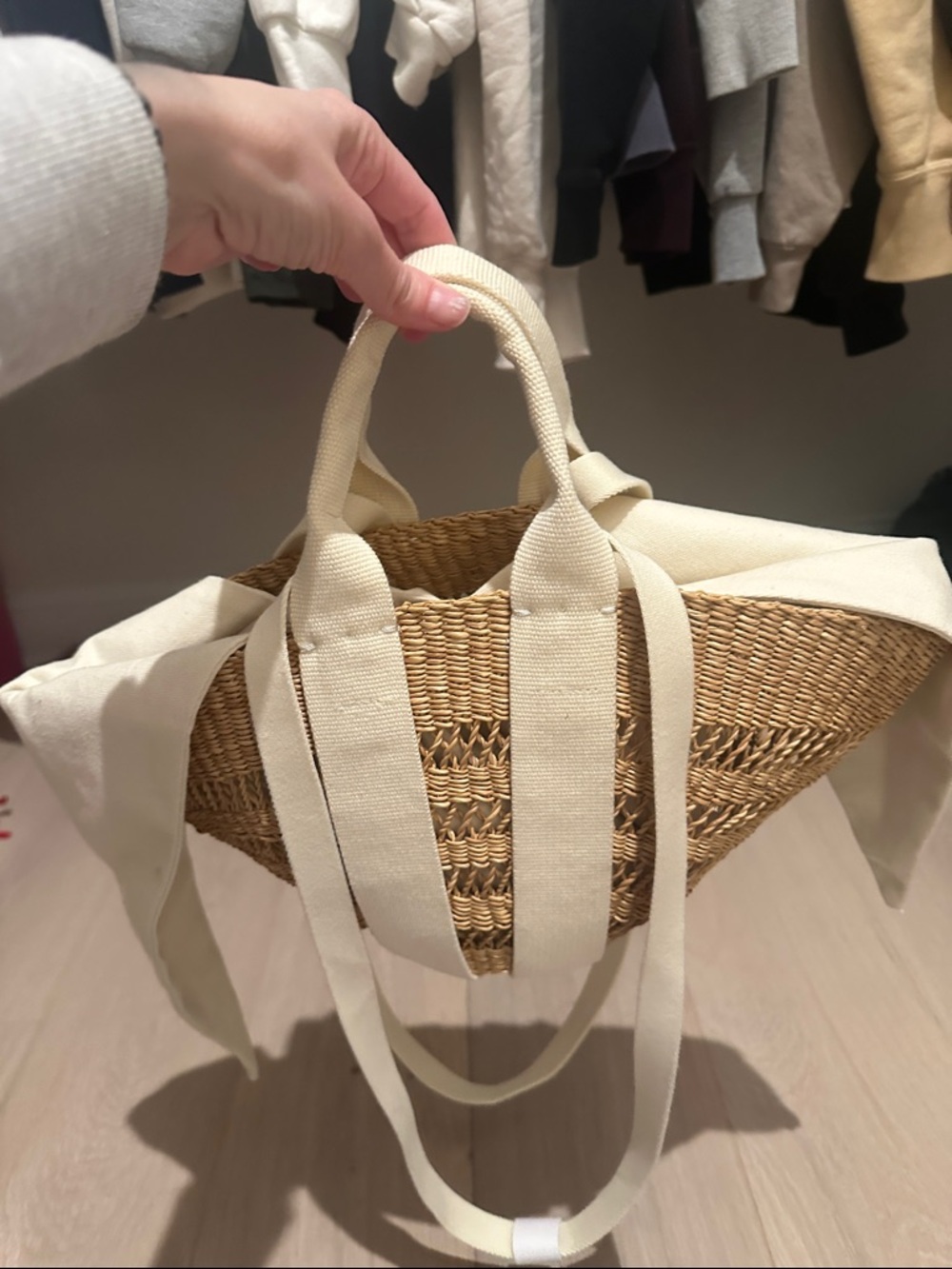 Muun raffia basket bag - Picture 4 of 4
